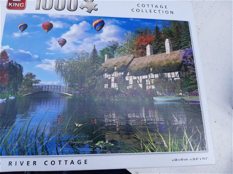 puzzel van 1000 puzzelstukjes River cottage - 1