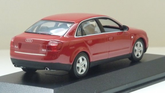 Minichamps Audi A4 (2000) 1:43 - 2
