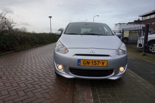 Mitsubishi Space Star - 1.0 BRIGHT NL AUTO PERF.STAAT ECC KLIMAAT AIRCO LMV SPOILER PRIVACYGLAS 4X E - 1