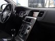 Volvo S60 - 2.0T Momentum Navigatie PDC Bluetooth Trekhaak etc - 1 - Thumbnail