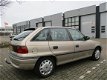 Opel Astra - 1.6i Season - 1 - Thumbnail