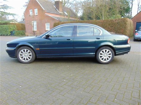 Jaguar X-type - 2.5 V6 - 1