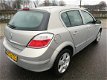 Opel Astra - 1.6 Essentia - 1 - Thumbnail