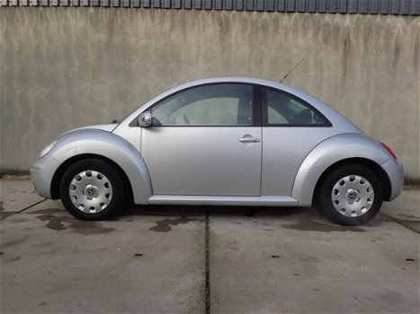 Volkswagen New Beetle - 1.6 Trendline airco, cruise control - 1