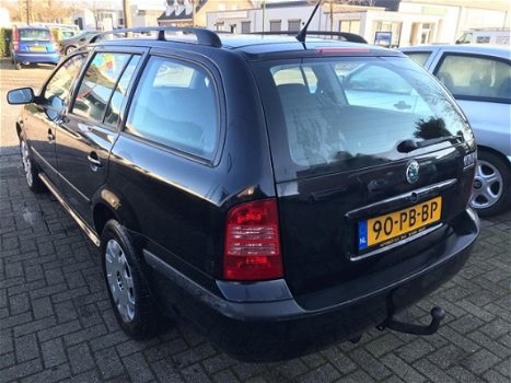 Skoda Octavia Combi - 1.6 Comfort 242.DKM AIRCO NIEUWE APK - 1