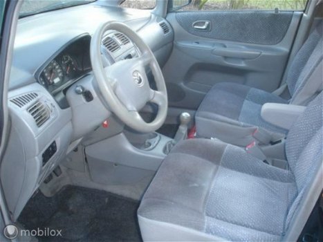 Mazda Premacy - - 2.0 DITD airco lichte schade - 1