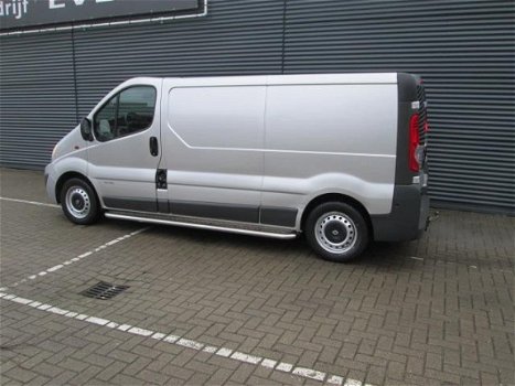 Renault Trafic - 2.0 dCi T29 L2H1 airco electrische ramen en spiegels 3 zits zeer goed rijdende bus - 1