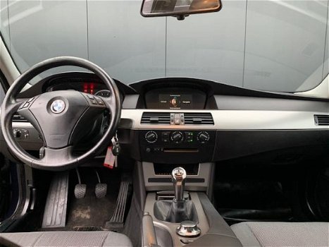 BMW 5-serie - 520i 2-2005 NAVI/19''LMV/COMPL ONDERH/APK9-'20 - 1