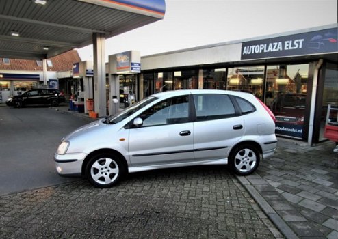 Nissan Almera Tino - 1.8 Tekna /mooie auto/achteruit camera/airco/navi/3e eigenaar/nap/nw apk - 1