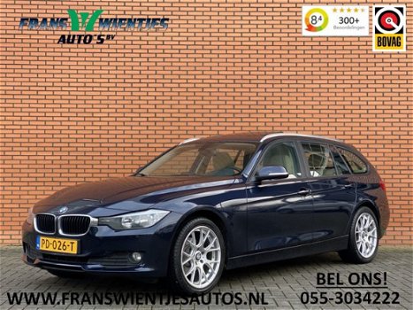 BMW 3-serie Touring - 318d High Executive | Panoramadak | Parkeersensoren | Keyless Go | Leer | Crui - 1