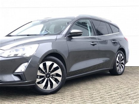 Ford Focus Wagon - 1.0 126pk Titanium Luxe-uitvoering RIJKLAAR automatische airco, wegklapbare trekh - 1