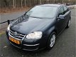 Volkswagen Jetta - 2.0 FSI Comfortline Clima Erg nette auto - 1 - Thumbnail