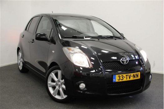 Toyota Yaris - 1.8 VVTi TS | Climate Control | Keyless Entry | Lichtmetalen velgen | *6 Maanden BOVA - 1