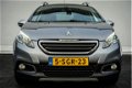 Peugeot 2008 - 1.6 e-HDi 115pk Blue Lease Executive Panoramadak/ Full map navigatie/ Trekhaak/ Pdc/ - 1 - Thumbnail