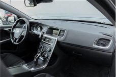 Volvo V60 - 1.6 D2 Aut. Ecc Cruise 17''