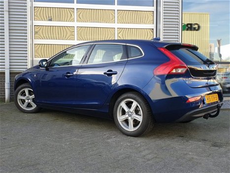 Volvo V40 - 2.0 D2 Ocean Race Business* Panoramadak*Vol Leer*Als nieuw* 34000 km - 1