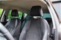 Seat Leon - 1.6 TDI Limited Edition III Xenon/Pdc/Ecc/Navi/Stoelverwarming - 1 - Thumbnail