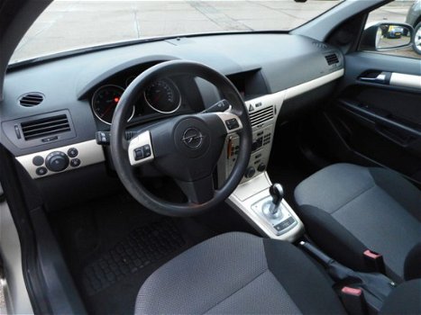 Opel Astra Wagon - 69992 KM 1.6 Edition Nieuwstaat automaat - 1