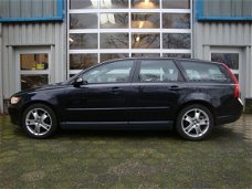 Volvo V50 - 2.0 Kinetic / NL auto met NAP