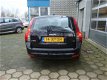 Volvo V50 - 2.0 Kinetic / NL auto met NAP - 1 - Thumbnail