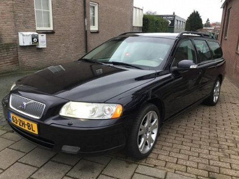 Volvo V70 - 2.4 D5 - 1