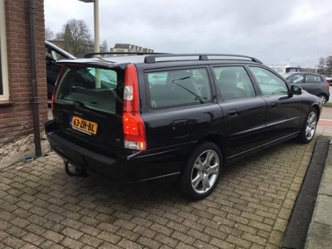 Volvo V70 - 2.4 D5 - 1