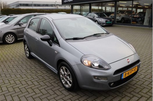 Fiat Punto Evo - 0.9 TwinAir Easy 50 procent deal 2.975, - ACTIE Parrot / Airco / 16'' LMV / Multi s - 1