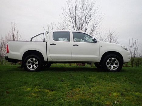 Toyota HiLux - 2.5 D-4D SX DC 4x4, 145pk >> 66000km NAP - 1