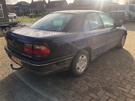 Opel Omega - 2.0 DTi-16V Diamond - 1