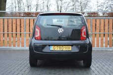 Volkswagen Up! - 1.0 move up BlueMotion