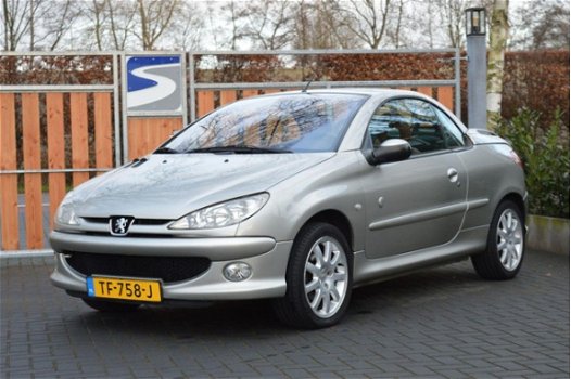 Peugeot 206 CC - 2.0-16V Roland Garros - 1