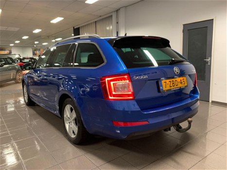 Skoda Octavia Combi - 1.6 TDI Greenline Businessline * 1e Eig / Navigatie / Trekhaak - 1