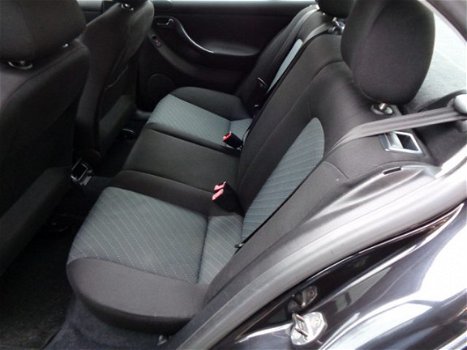 Seat Leon - 1.6-16V Last Edition - 1