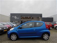 Peugeot 107 - 1.0-12V Urban Move Airco. Radio-cd Speler. Nieuwe APK