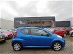 Peugeot 107 - 1.0-12V XR Navi. Airco. Radio-CD APK 10-2020 - 1 - Thumbnail