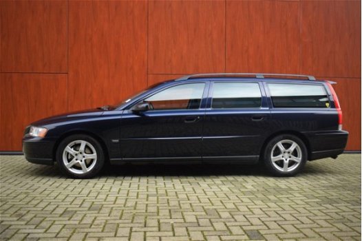 Volvo V70 - D5-Edition1-163PK-Trekhaak - 1