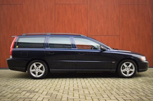 Volvo V70 - D5-Edition1-163PK-Trekhaak - 1