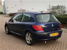 Peugeot 307 - 2.0-16V XSI 2001 Airco Half-leer NAP