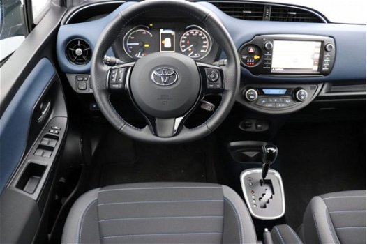 Toyota Yaris - 1.5 Hybrid Bi-Tone Plus - 1