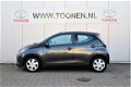 Toyota Aygo - 1.0 VVT-i x-play 1e eigenaar-Navigatie-Airco-Elektrische ramen - 1 - Thumbnail