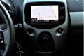 Toyota Aygo - 1.0 VVT-i x-play 1e eigenaar-Navigatie-Airco-Elektrische ramen - 1 - Thumbnail