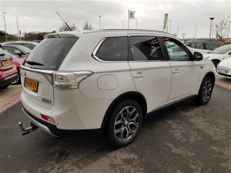 Mitsubishi Outlander - 2.0 PHEV Instyle X-Line - 1