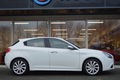 Alfa Romeo Giulietta - 1.4 T 170 pk Distinctive Aut. Navi Leder Clima Afn.trekh Pdc - 1 - Thumbnail