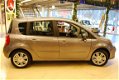 Renault Grand Modus - 1.6-16V Exception TREKH AIRCO HALFLEER PDC CRUISEC - 1 - Thumbnail