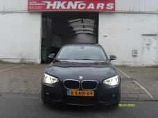 BMW 1-serie - 116i Business BJ2011 ZWART AUTOMAAT