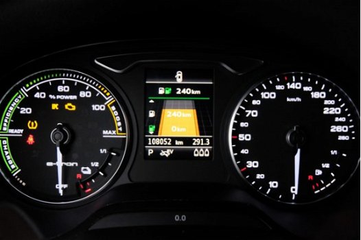 Audi A3 Sportback - 1.4 e-tron PHEV Ambition Pro Line plus / INCL BTW / SCHUIF-KANTEL / NAVI / CRUIS - 1