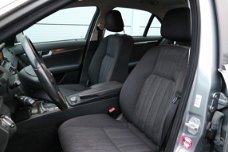 Mercedes-Benz C-klasse - 200 K Elegance (184pk) Automaat / Navi / Trekhaak