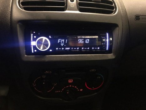 Peugeot 206 - 1.4 XS APK TOT JAN-2021.Radio met k4, LM velgen - 1