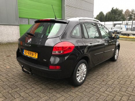 Renault Clio Estate - 1.2 TCE Collection Dealer onderhouden / db riem vv 104dkm - 1