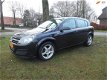 Opel Astra - 1.4 Essentia Airco/ Navi/ Lichtmetaal / Trekhaak - 1 - Thumbnail
